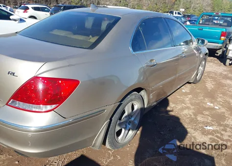 2005 Acura Rl 3.5 from USA, damaged, VIN JH4KB16535C002941
